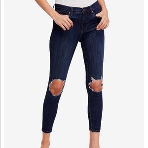 Free People Busted Knee Skinny Jeans